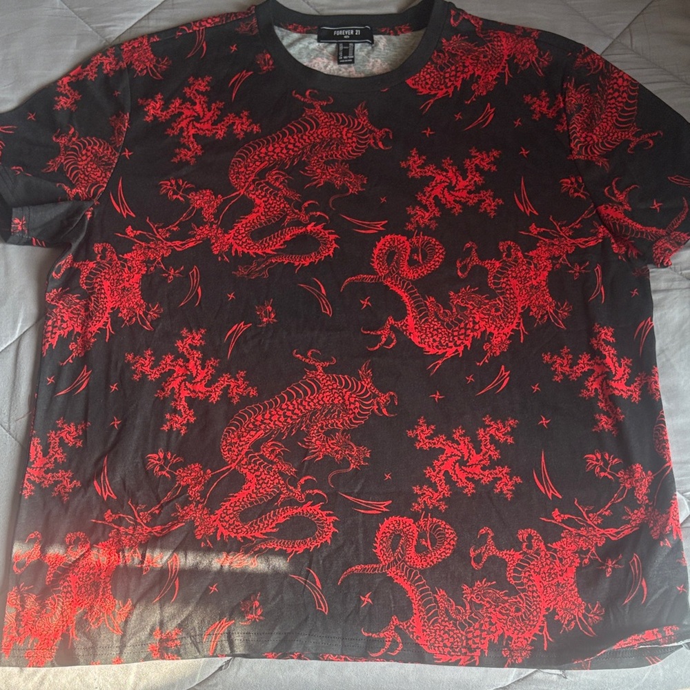 Forever 21 Black and Red Dragon Graphic Tee